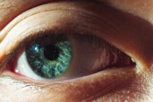 I had a Vitreous Separation a Couple Months Ago and I still See Floaters. Why Aren’t They Going Away? featured image