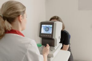 Can a Retina Examination be Done if There is a Cataract? featured image