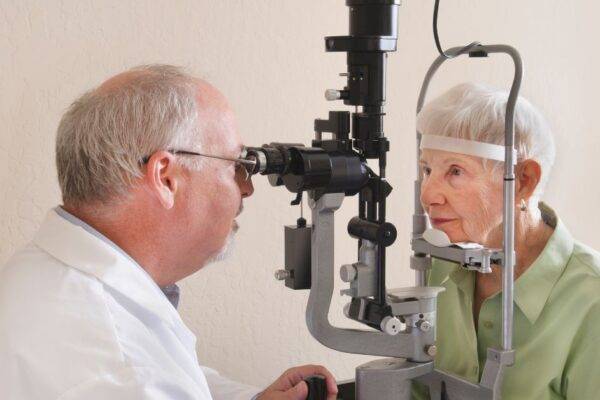 Importance of Eye Exams for Retinal Health featured image
