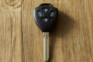 Can You Drive After Retina Surgery? Vision Guidelines by State and Condition featured image